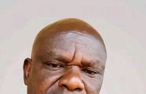Popular politician shot dead at his home